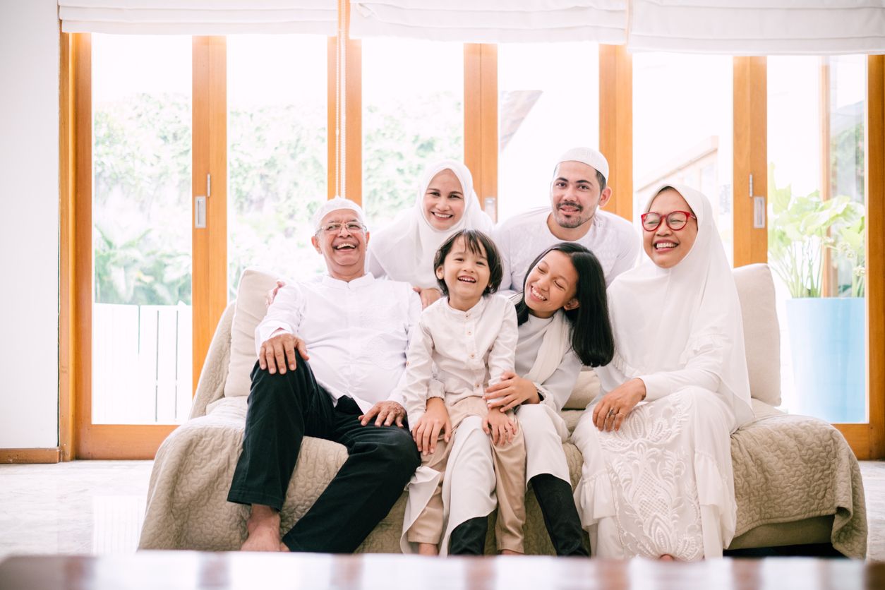 Lebaran tahun ini masih di rumah saja dan tidak kemana-mana? Jangan khawatir, berikut rekomendasi aktivitas yang bisa kamu lakukan! 