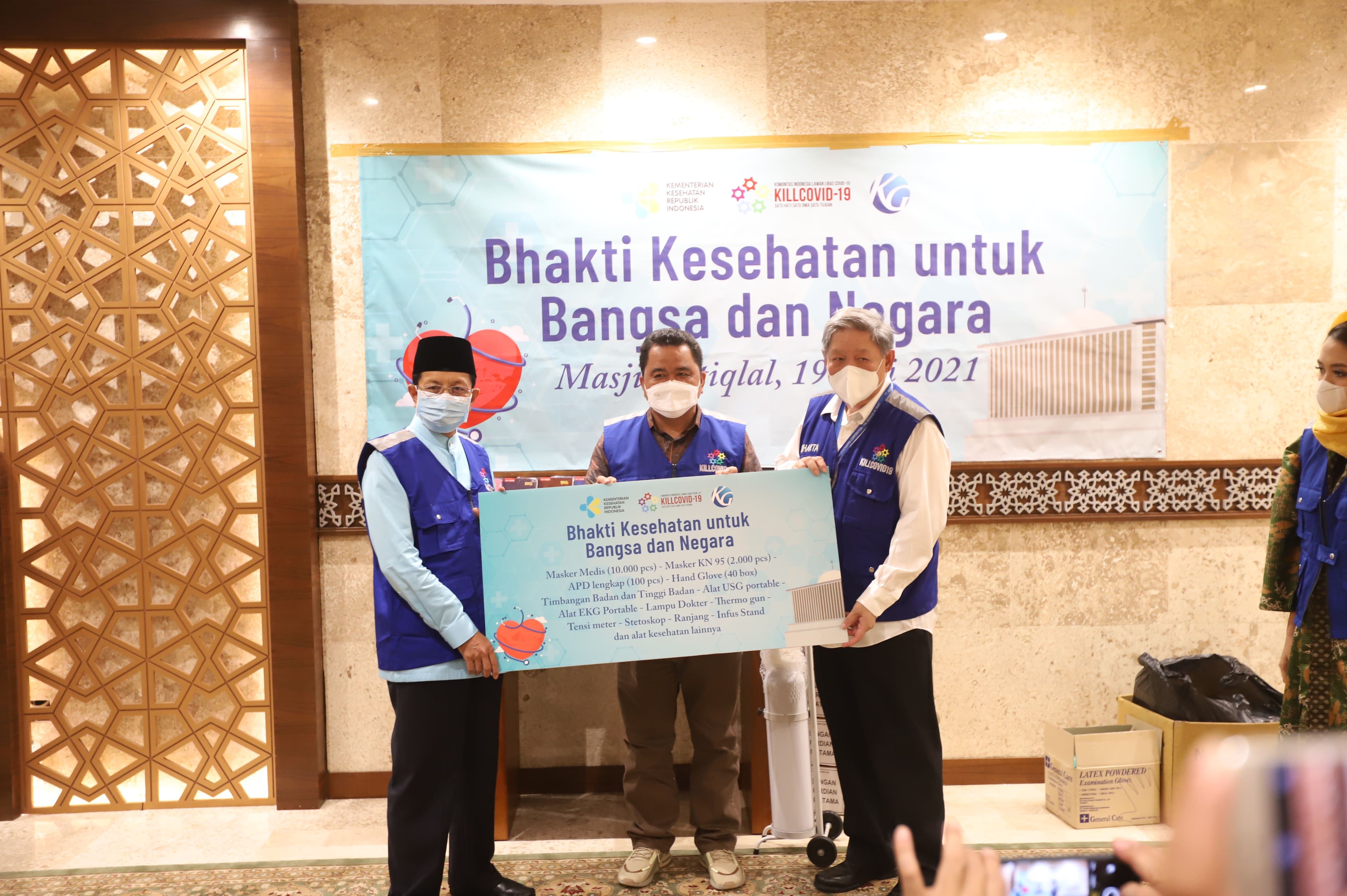 Masjid Istiqlal menerima donasi berupa alat kesehatan dan Al Quran, melalui program Bhakti Kesehatan untuk Bangsa dan Negara.