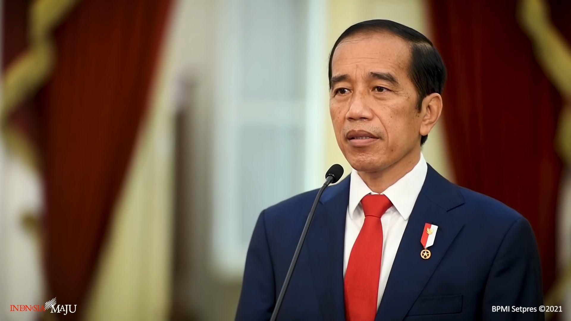 Kawan Puan, hendaknya kamu tetap waspada dengan pandemi ya. Sebab Jokowi telah menyatakan pandemi tahun kedua bisa lebih mematikan.