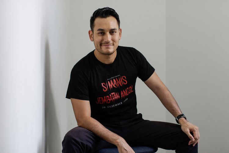 Tak banyak yang tahu, ternyata Arifin Putra merupakan penyandang disabilitas. Ini bagian tubuhnya yang cacat...