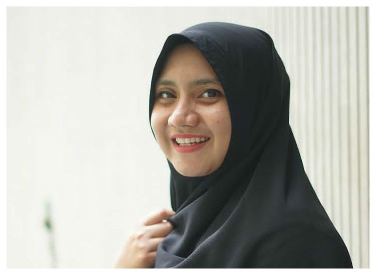 Sukses jalani peran ganda sebagai ibu rumah tangga dan pengusaha, Inilah sosok Yuyun Ariani, founder dari Sysgoodstore Indonesia.