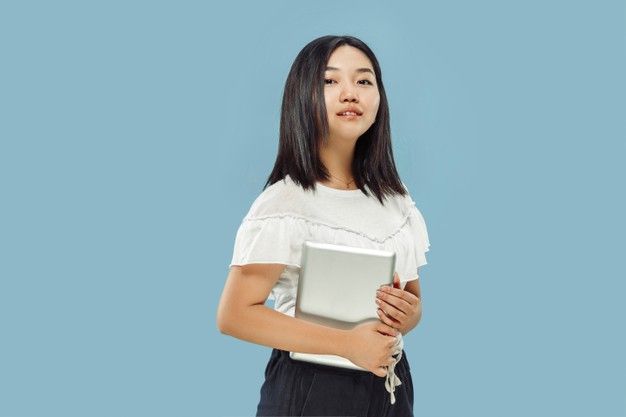 Perempuan tipe Pengelola dalam menggapai mimpi adalah mereka yang logis dan mengutamakan diri sendiri. Yuk kenalan lebih dekat dengan tipe ini!