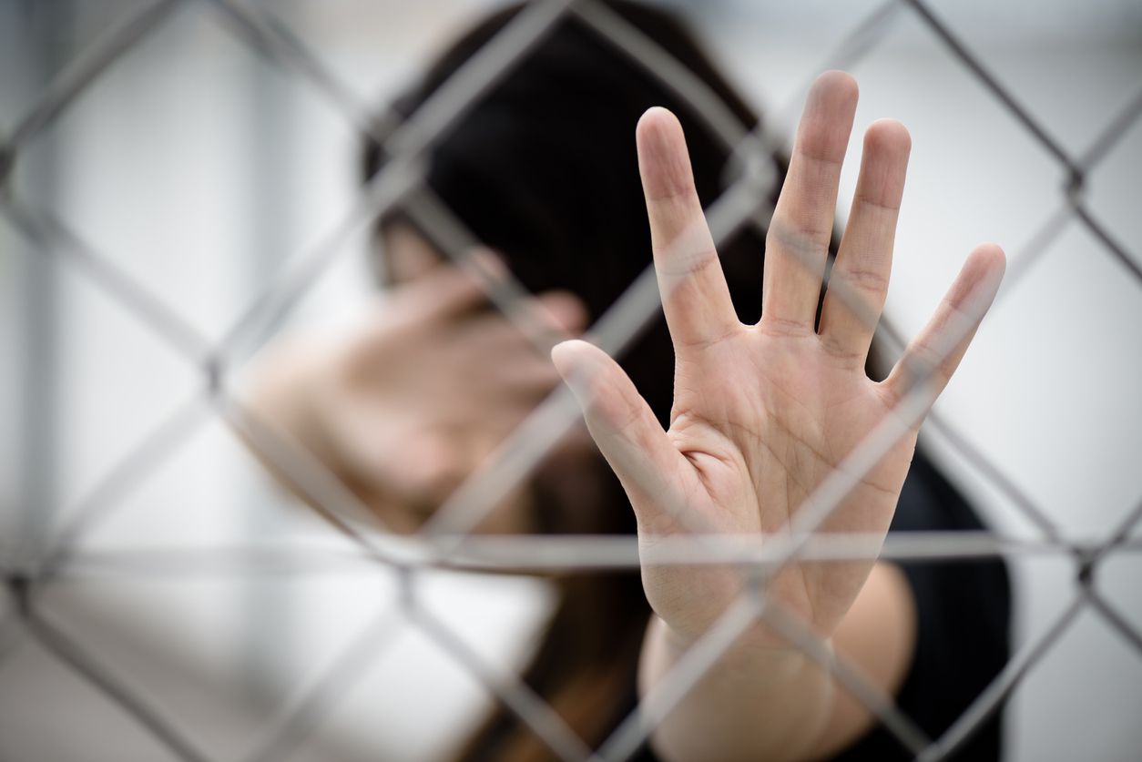 Viral kasus pemerkosaan yang dilakukan oknum polisi terhadap anak di bawah umur di Polsek Halmahera Barat,  ini tuntutan keras KPAI terhadap pelaku...