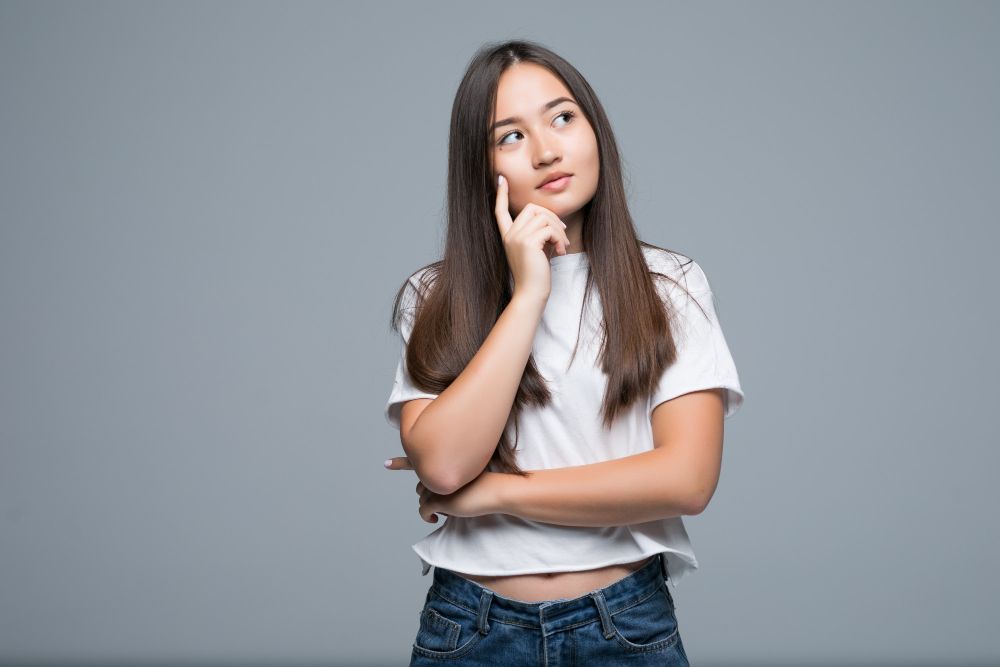 Terdapat begitu banyak konten viral di TikTok termasuk tips kecantikan. Akan tetapi, tak semua baik untuk dicoba. Hindari 3 tips kecantikan berikut!