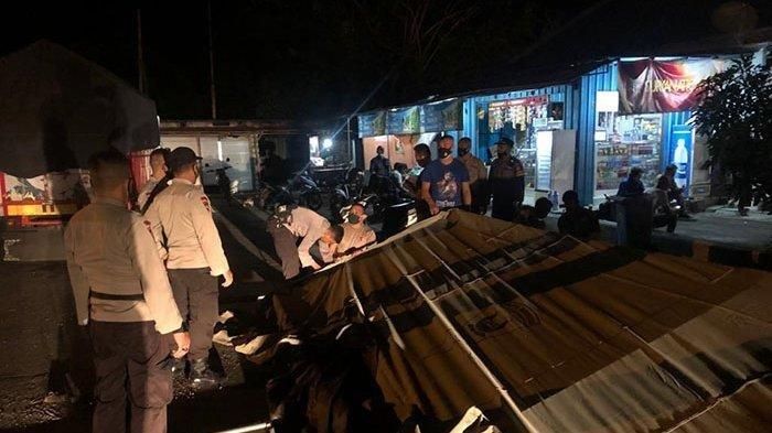 KMP Yunice tenggelam di perairan Bali saat hendak bersandar di pelabuhan. Bagaimana kronologisnya? Berikut ulasannya.