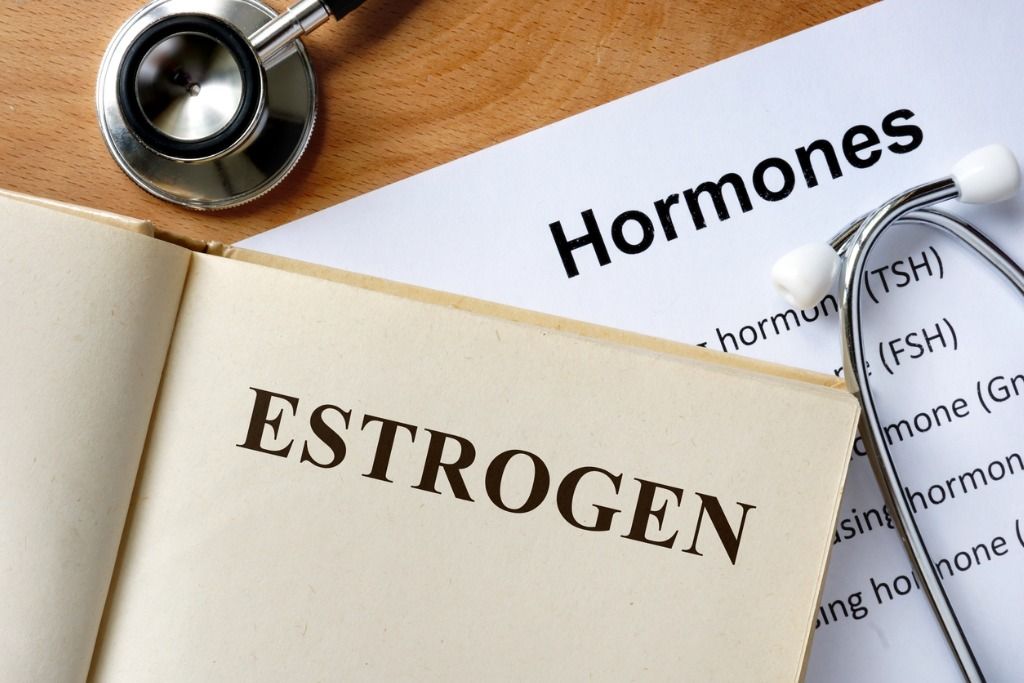 Kawan Puan, ternyata kadar estrogen rendah itu berpengaruh pada kesehatan seksual dan reproduksi perempuan, berikut ini ulasannya