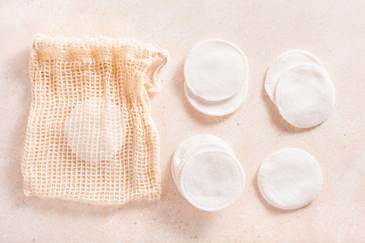 Alat kecantikan berkelanjutan merupakan pengganti alat kecantikan sekali pakai. Apa saja alat kecantikan berkelanjutan produk lokal?