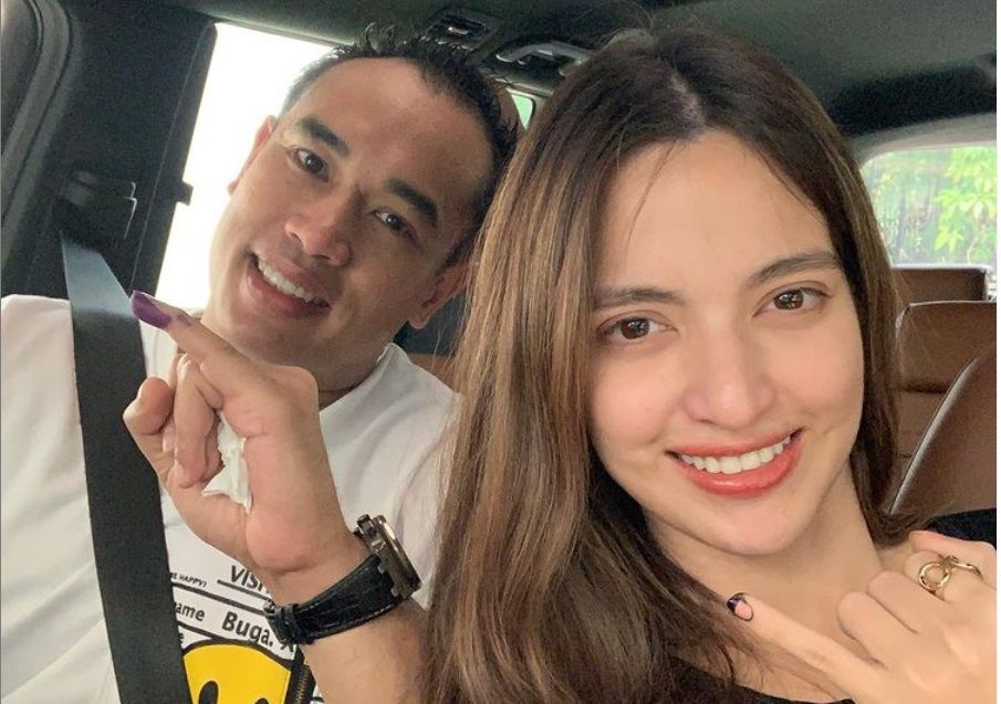 Artis Nia Ramadhani diisukan telah menggugat cerai suaminya, Ardi Bakrie. Saat dikonfirmasi, informasi tersebut hoaks.