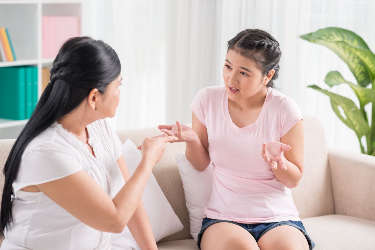 Kawan Puan, memeringati Boyfriend Day, lakukan beberapa hal berikut jika kamu tidak menyukai kekasih anakmu. Ingat untuk jangan menghakimi, ya.