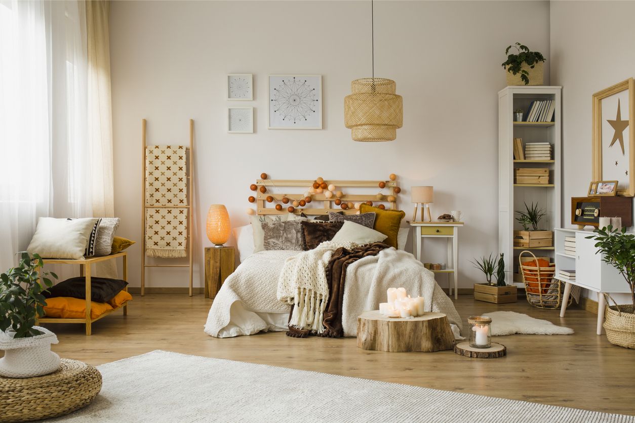 Kawan Puan, berikut rekomendasi home decor buatan lokal dengan harga mulai dari puluhan ribu! Wah, ada apa saja ya?