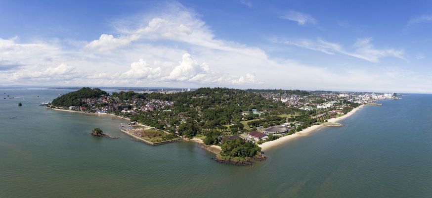 Menyambut Hari Kemerdekaan Indonesia, yuk kita jelajahi tempat wisata di Pulau Kalimantan. Ada apa saja?