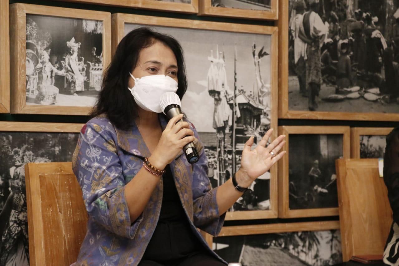 Menteri PPPA Bintang Puspayoga mengajak ibu hamil dan ibu menyusui untuk tidak ragu vaksin Covid-19 karena sudah ada edaran dari Kemenkes. 