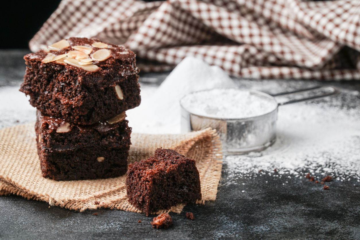 Berikut ini beberapa jenis brownies yang aman dikonsumsi oleh penderita diabetes atau untuk kamu yang sedang diet.