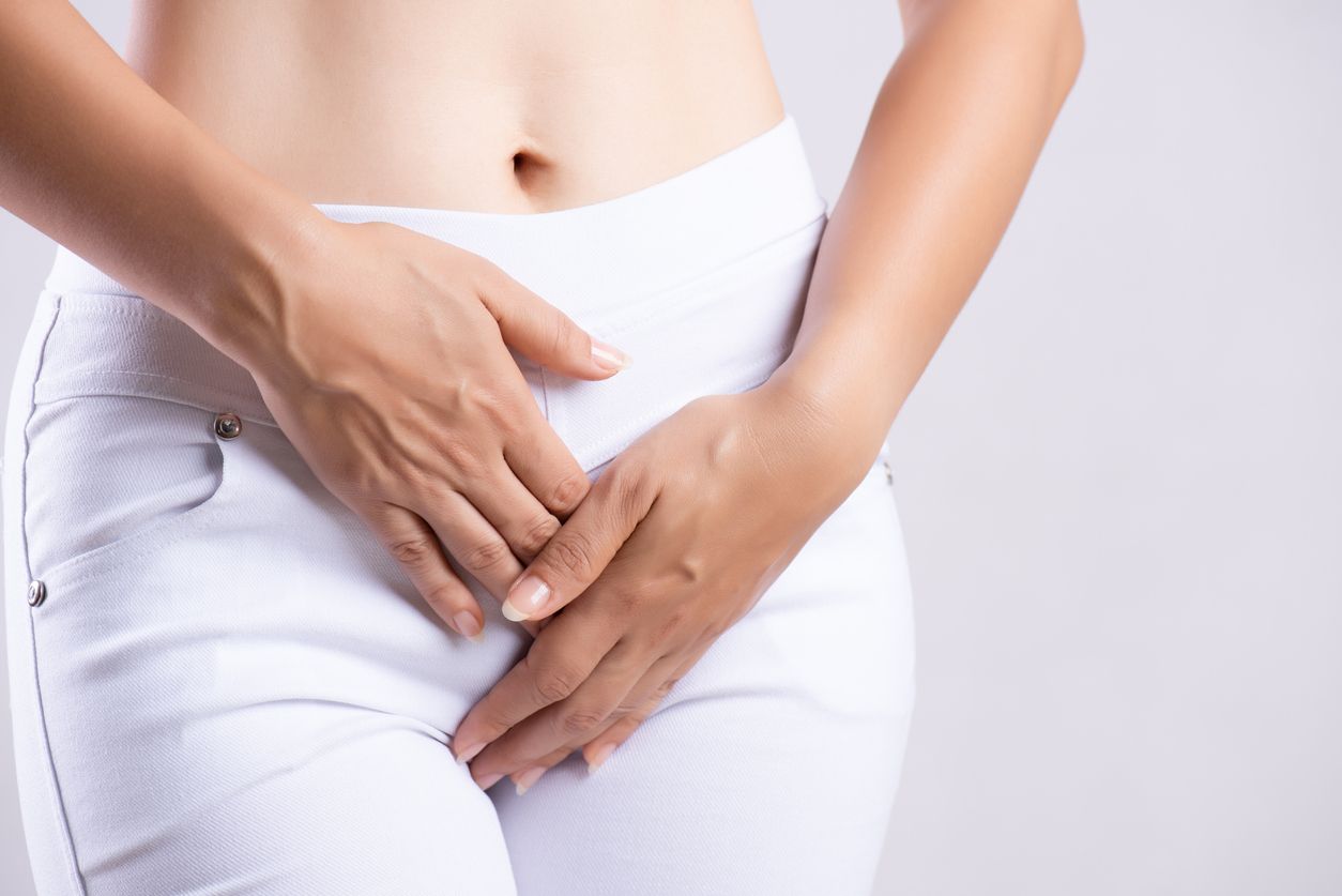 Banyak pro dan kontra terkait praktik sunat perempuan. Namun, berikut mitos dan fakta seputar sunat perempuan yang wajib kamu tahu.