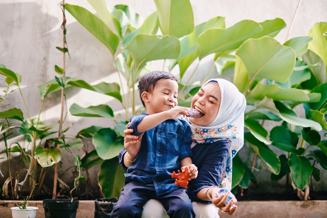 Apakah menjadi ibu rumah tangga merupakan takdir akhir seorang perempuan? Simak jawabannya di sini yuk, Kawan Puan!