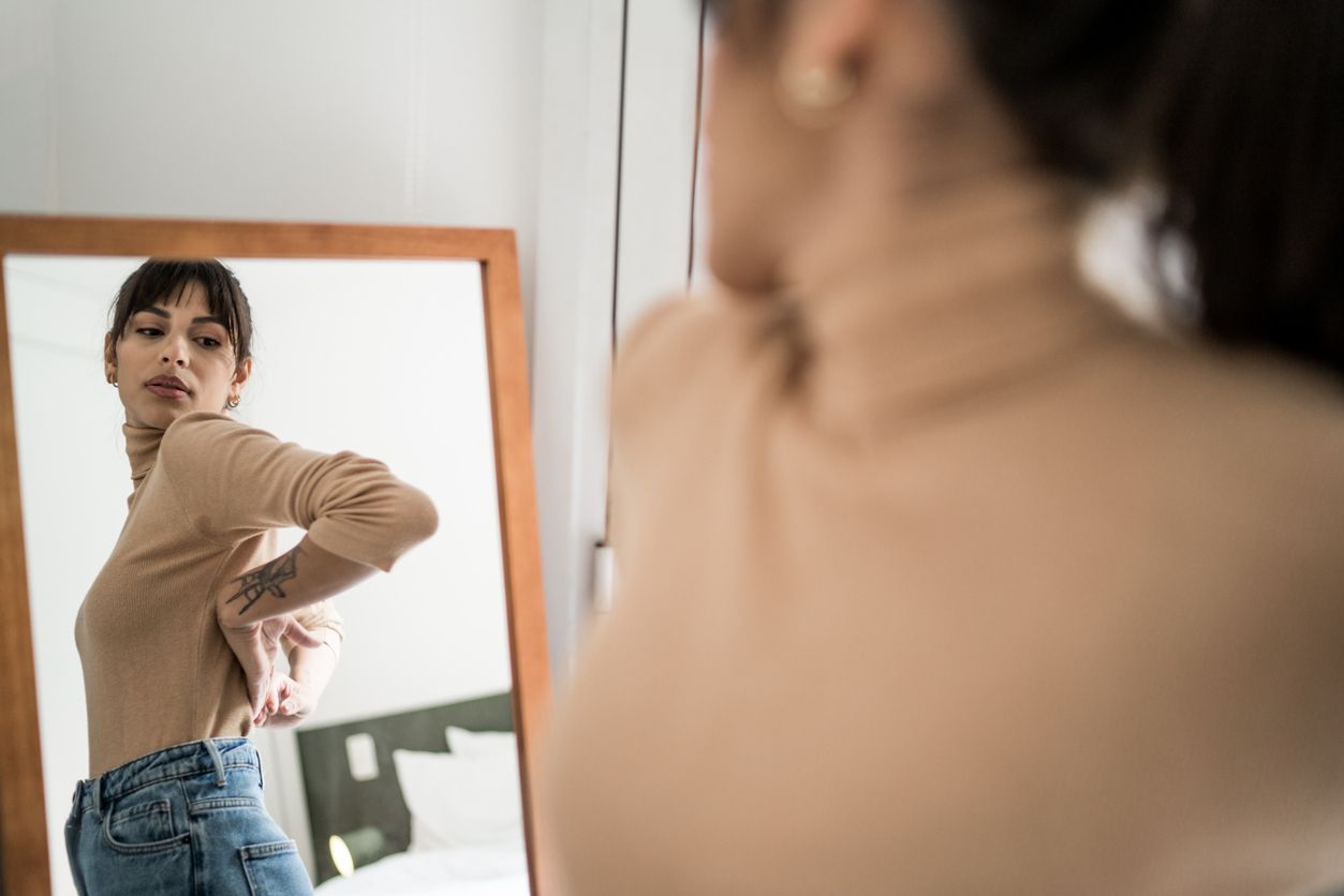 Setiap perempuan tentu menginginkan tampilan modis,  seringkali Kawan Puan bereksperimen dalam padu padan busana agar  terlihat menarik.