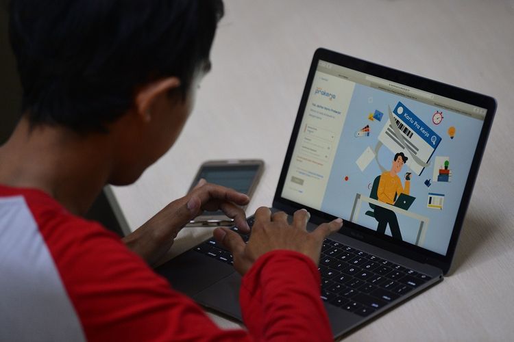 Berikut tiga berita terpopuler Lady Boss hari Jumat (17/9/2021) mulai dari tips agar lolos seleksi kartu prakerja hingga jenjang profesi dokter gigi!