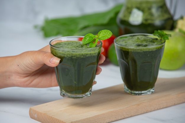 Bagi Kawan Puan yang menganggap jus mentimun dan bayam bukan perpaduan menarik, coba buat dan rasakan manfaatnya!