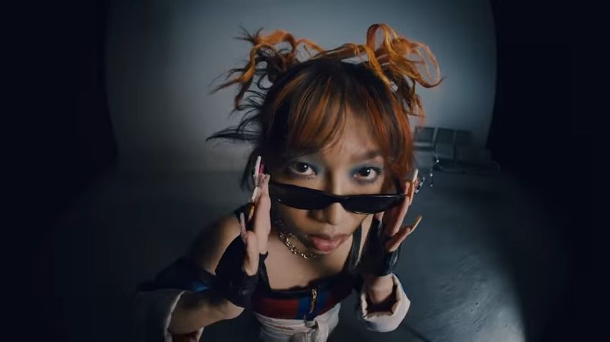 Rapper perempuan Indonesia RAMENGVRL belum lama ini merilis single terbaru berjudul 'I'm Ugly'. Lagu ini terinspirasi dari pengalaman pribadinya!