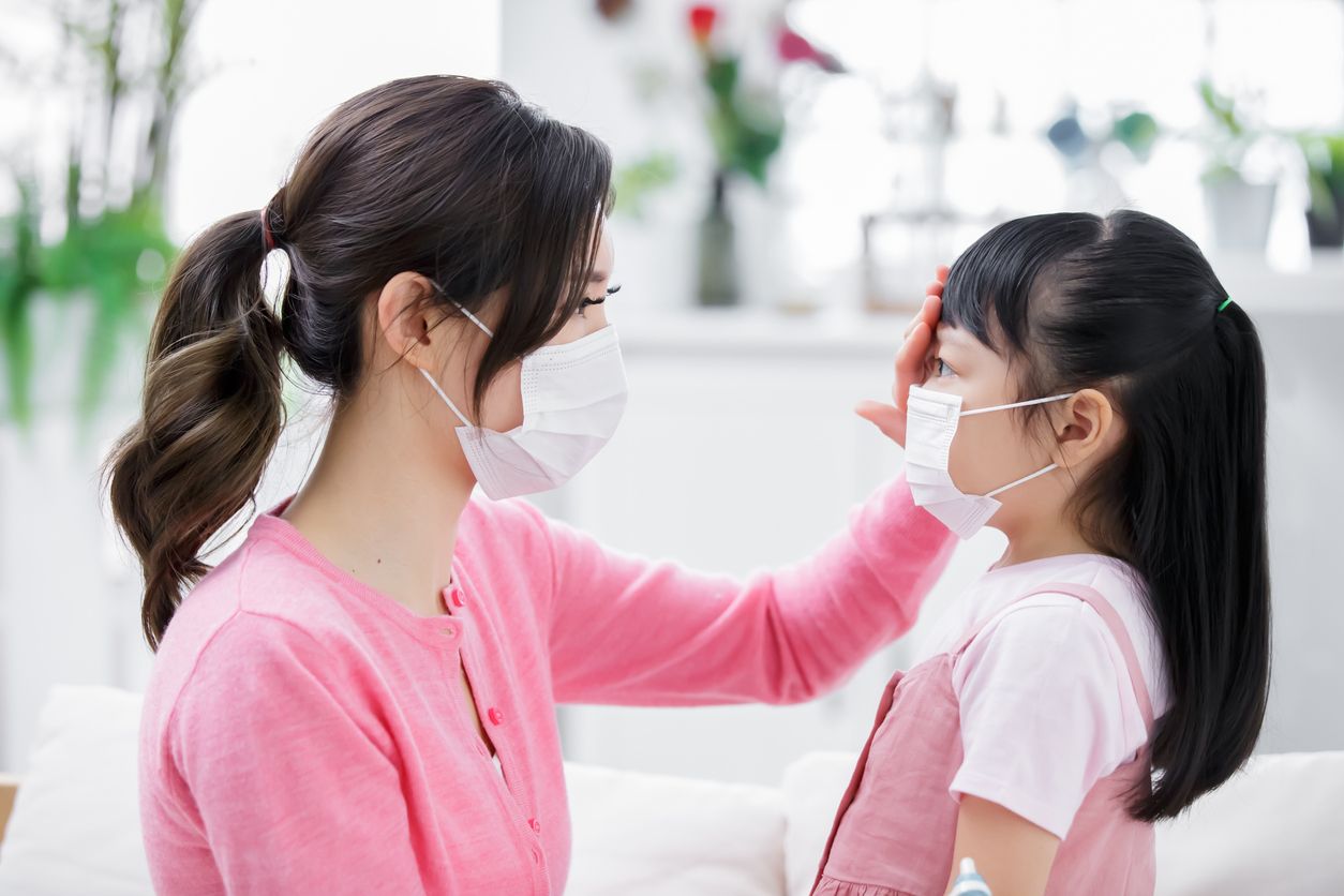 Dalam rangka persiapan sekolah tatap muka, setelah 1,5 tahun sekolah dari rumah terdapat tips menghadapi anak yang mogok sekolah. Simak selengkapnya!