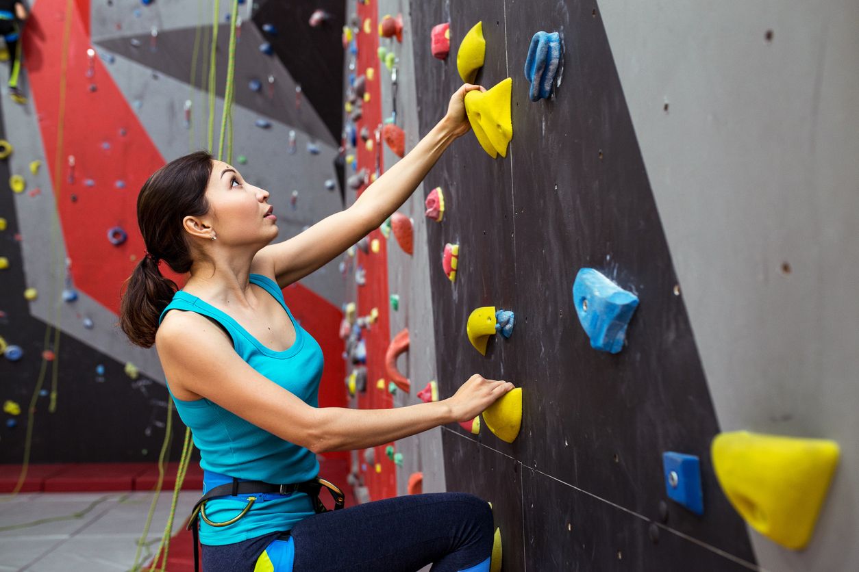 Karakteristik introvert MBTI yaitu ISTP digambarkan sebagai sosok yang objektif dan suka menantang adrenalin. Simak, ciri-ciri lainnya berikut.