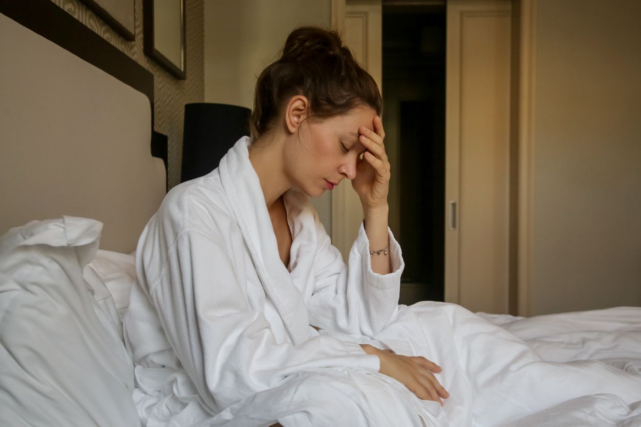 Ini 5 masalah kesehatan yang mungkin hadir akibat dari menopause dini. Mulai dari masalah mata hingga penyakit jantung.