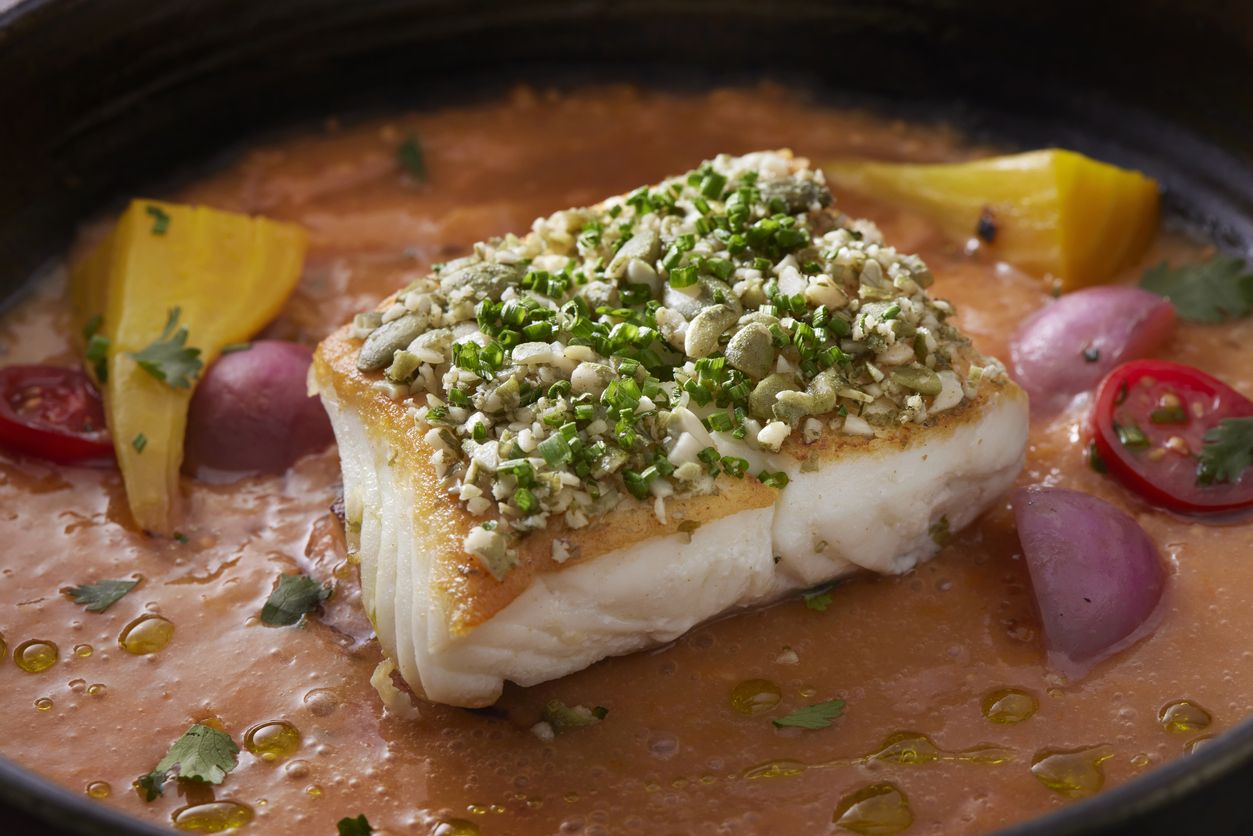 Selain sayur, makanan sehat juga dapat terbuat dari ikan. Agar punya rasa lezat, ini tips mudah masak makanan sehat ala Jenny MCI 8!