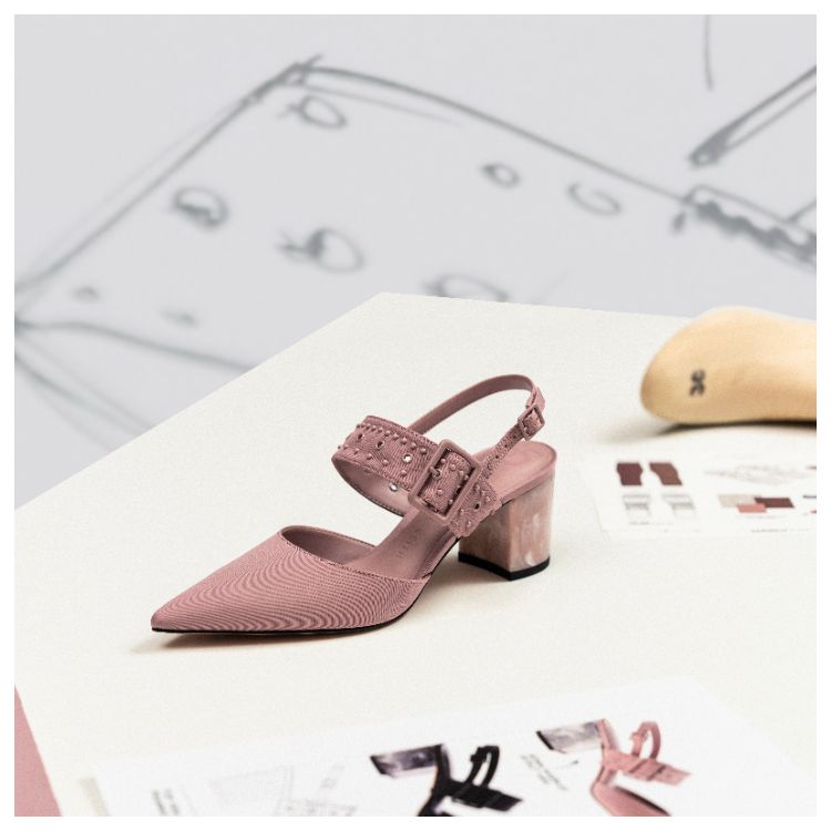 Kawan Puan, Charles and Keith menghadirkan koleksi terbaru di Ulang Tahunnya. Seperti apa koleksinya. 