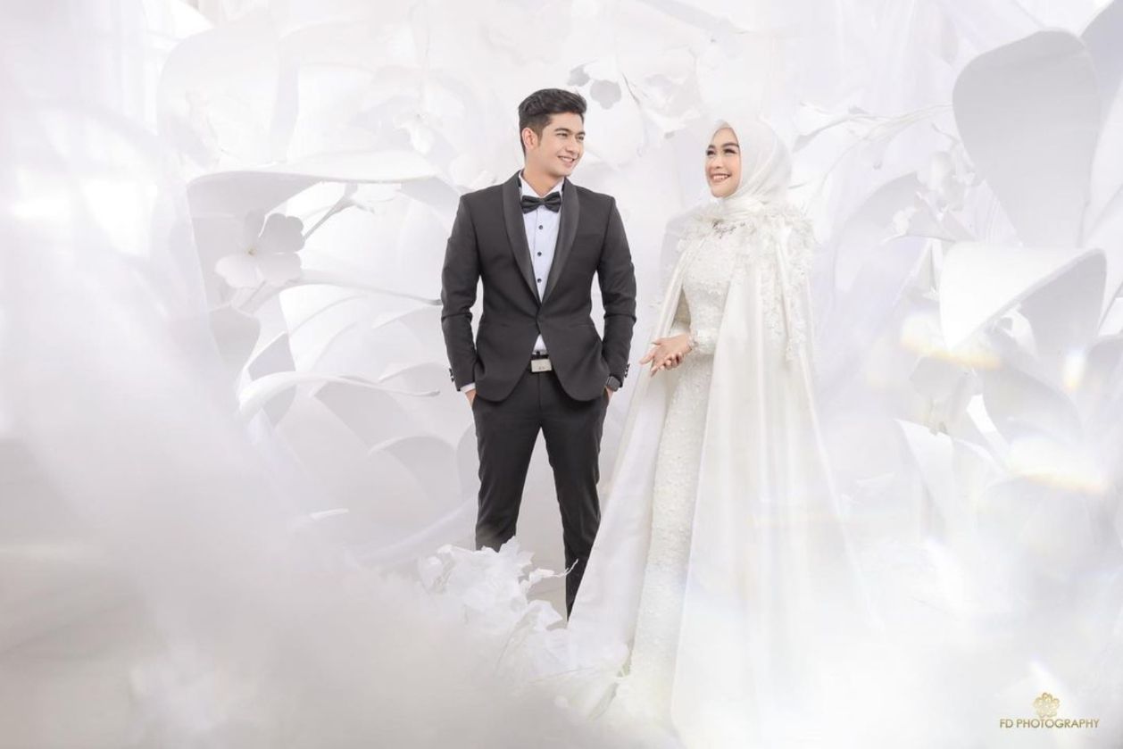 Youtuber Ria Ricis akan melangsungkan akad pernikahannya pada Jumat (12/11/2021) mendatang. Ini kata Ricis soal pernikahannya. 