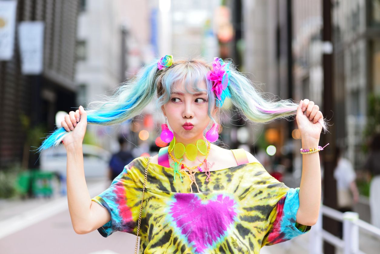 Tak hanya fashion tradisional, perkembangan street style di Jepang juga selalu menarik perhatian. Ada gaya Kawaii sampai retro!