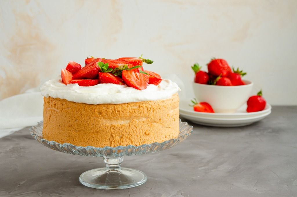 Membuat kue itu tak harus memakai oven lho. Berikut ini 4 tips memasak cepat kue menggunakan rice cooker. Yuk, simak!