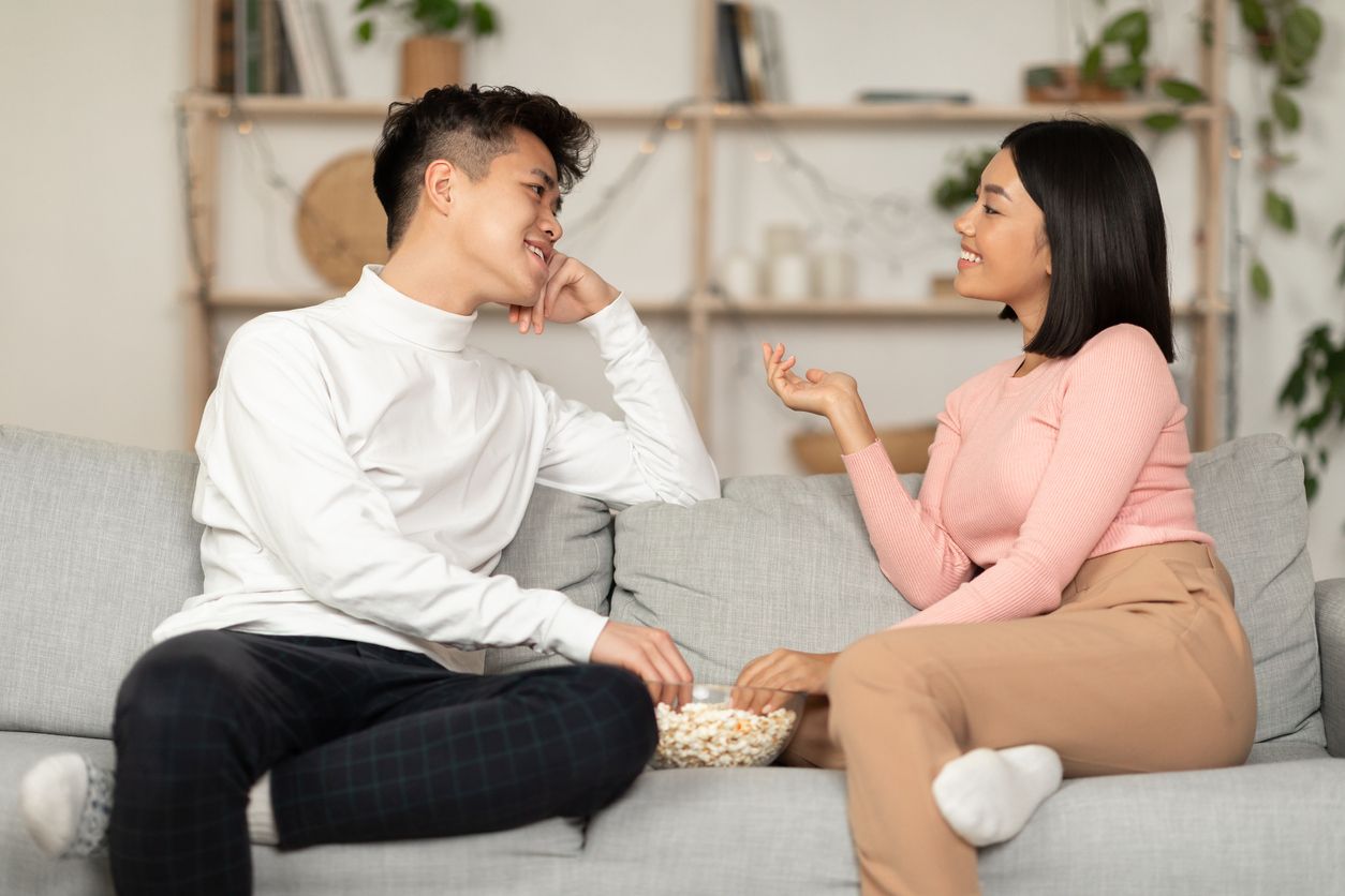 Terdapat beberapa hal yang perlu diperhatikan sebelum perempuan menikah dengan seseorang yang memiliki borderline personality disorder. 