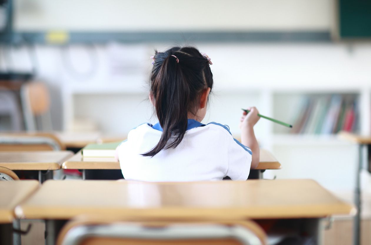 Memperingati Hari Anak Sedunia 2021, penting untuk melindungi anak dari eksploitasi seksual online yang semakin marak.