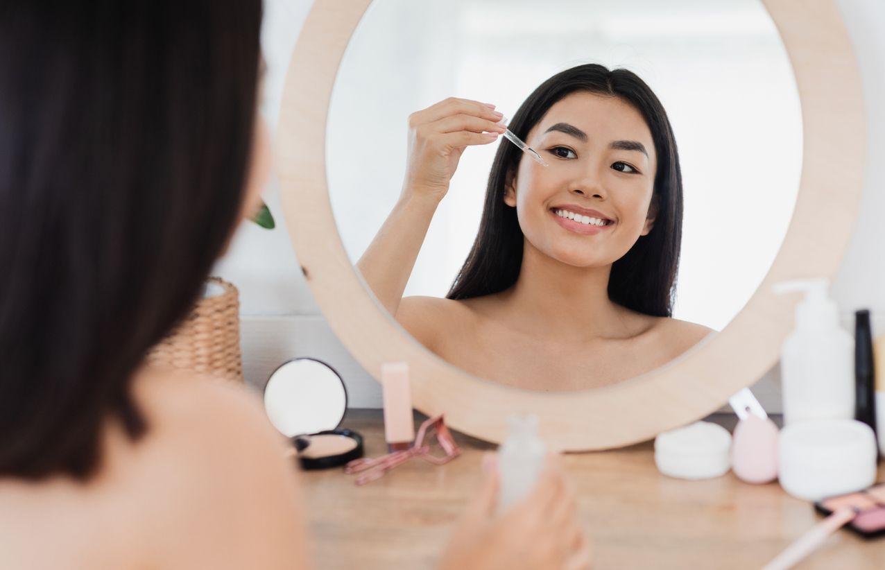 Baru-baru ini dunia skincare tengah dihebohkan oleh polyglutamic acid (PGA). Yuk, kenalan sama kandungan skincare ini.