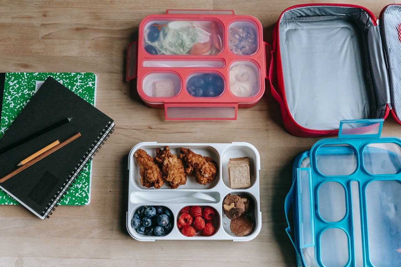 Kehabisan ide untuk bekal sehat anak? Dalam rangka persiapan sekolah tatap muka, berikut ide bekal sehat untuk anak dari Chef Benvi Oskarino.
