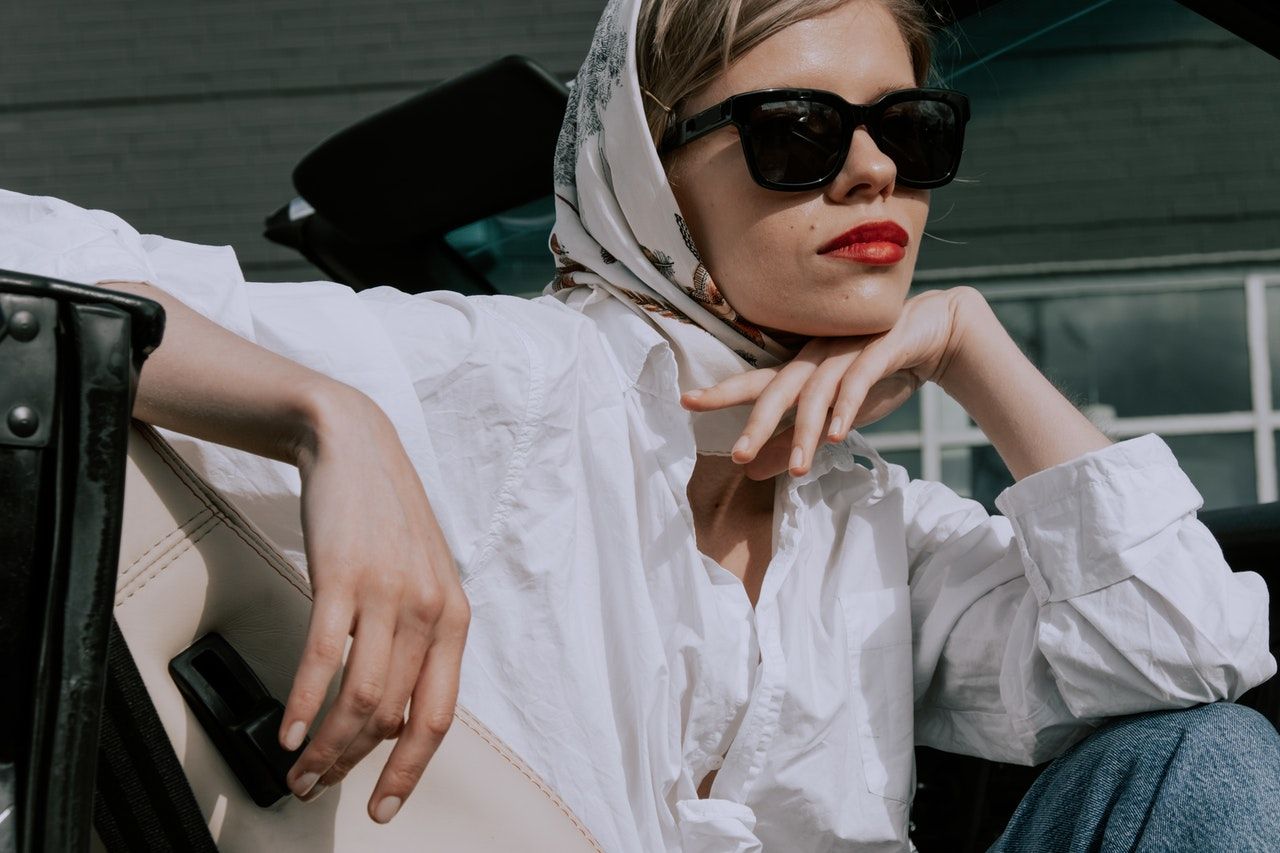 Dengan pilihan fashion item timeless ini, Kawan Puan bisa selalu tampil modis tanpa perlu sering belanja!