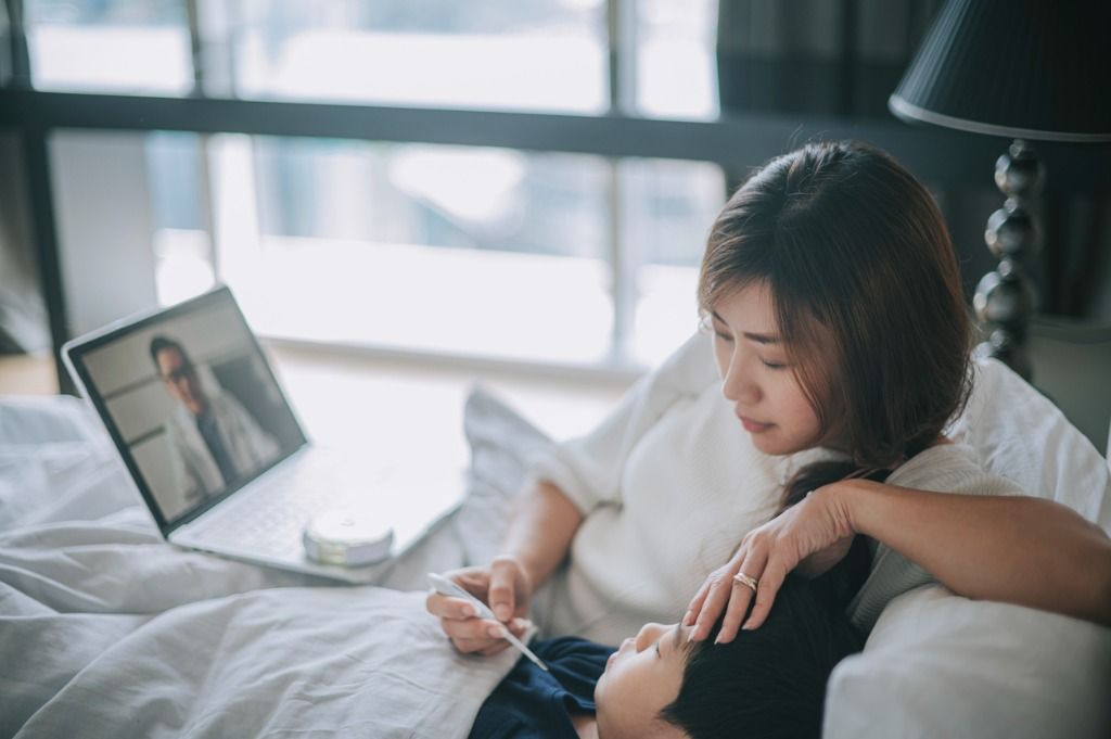 Berikut ini pernyataan dari dirjen pelayanan kesehatan Kemenkes bahwa layanan kesehatan digital harus ditanggapi dengan positif.