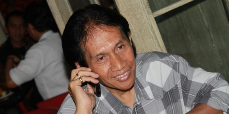 Pengamat musik dan wartawan Bens Leo meninggal dunia pada Senin (29/11/2021). Sebelumnya, Bens Leo sempat positif Covid-19. 