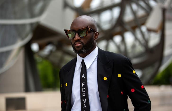 Desainer Louis Vuitton meninggal akibat kanker langka angiosarcoma. Bagaimana penyebab terjadinya penyakit tersebut? Simak penjelasannya.