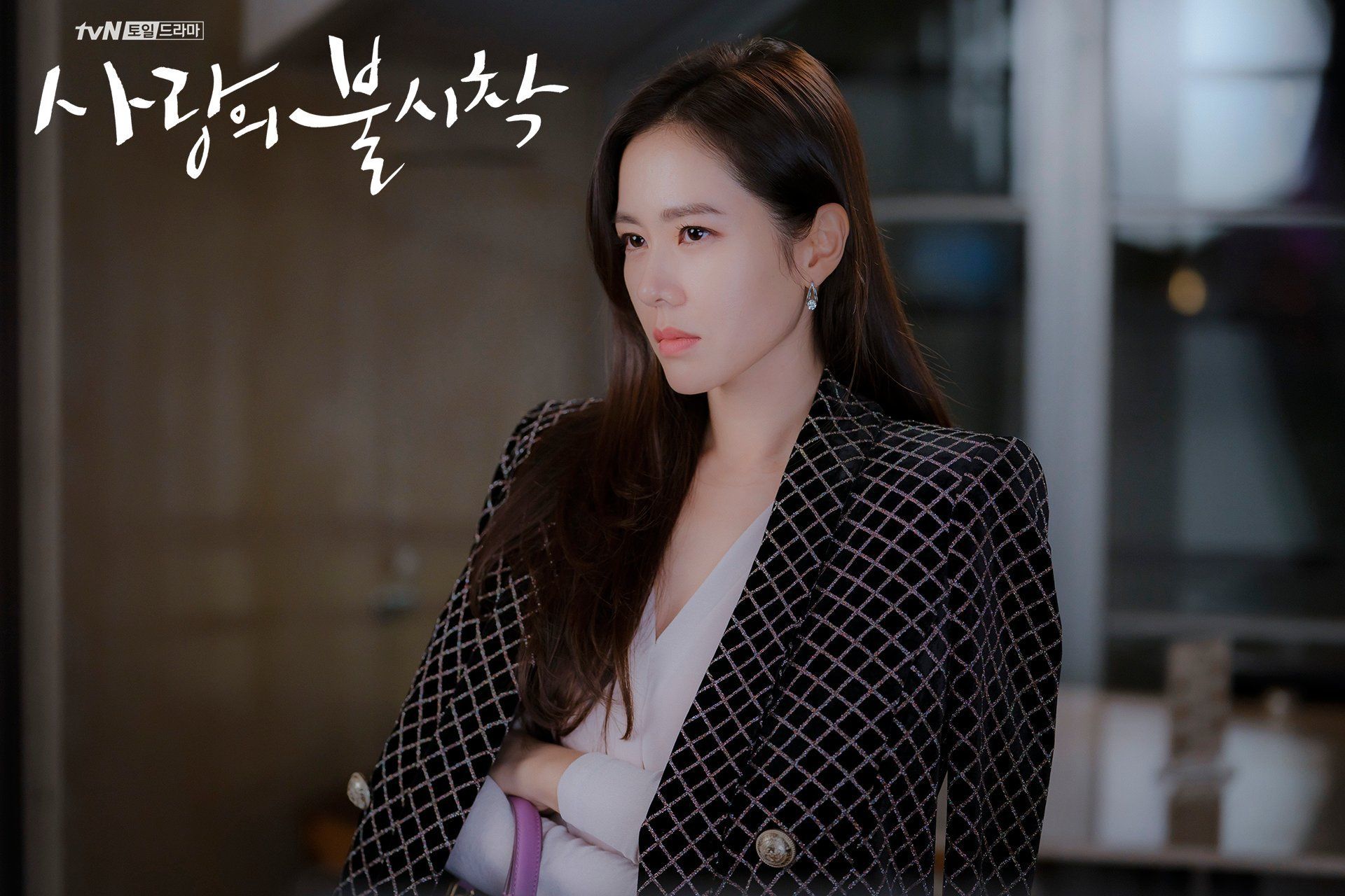 Belajar tips jualan ide usaha dari sosok Yoon Se-ri di drama Korea Crash Landing On You. Seperti apa?