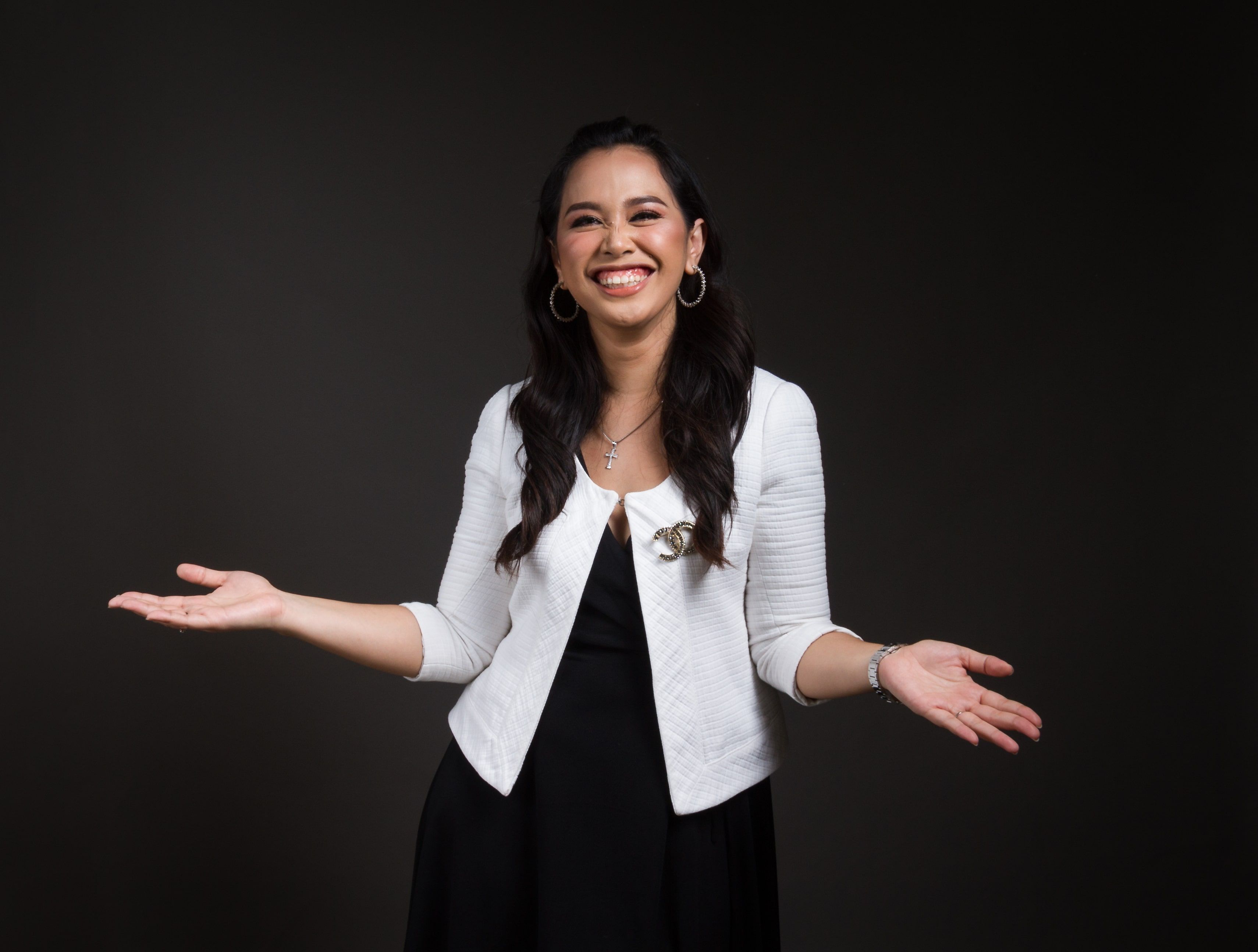 Nicky Clara, seorang Disability Womenpreneur, telah berhasil mematahkan stigma dengan membuktikan bahwa penyandang disabilitas juga bisa berdaya.