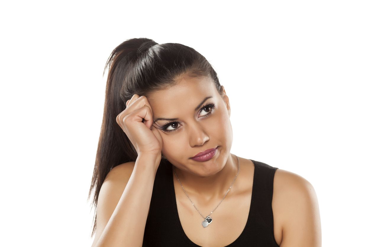 Salah satu masalah kulit yang kerap kali menyerang perempuan ialah kulit kusam atau dull skin. Yuk, simak cara memperbaikinya.