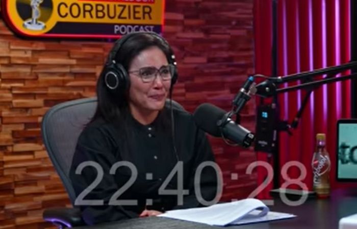 Politisi Rieke Diah Pitaloka mengungkapkan pandangannya terkait isu-isu kekerasan terhadap perempuan dan bagaimana memperjuangkan hak mereka!