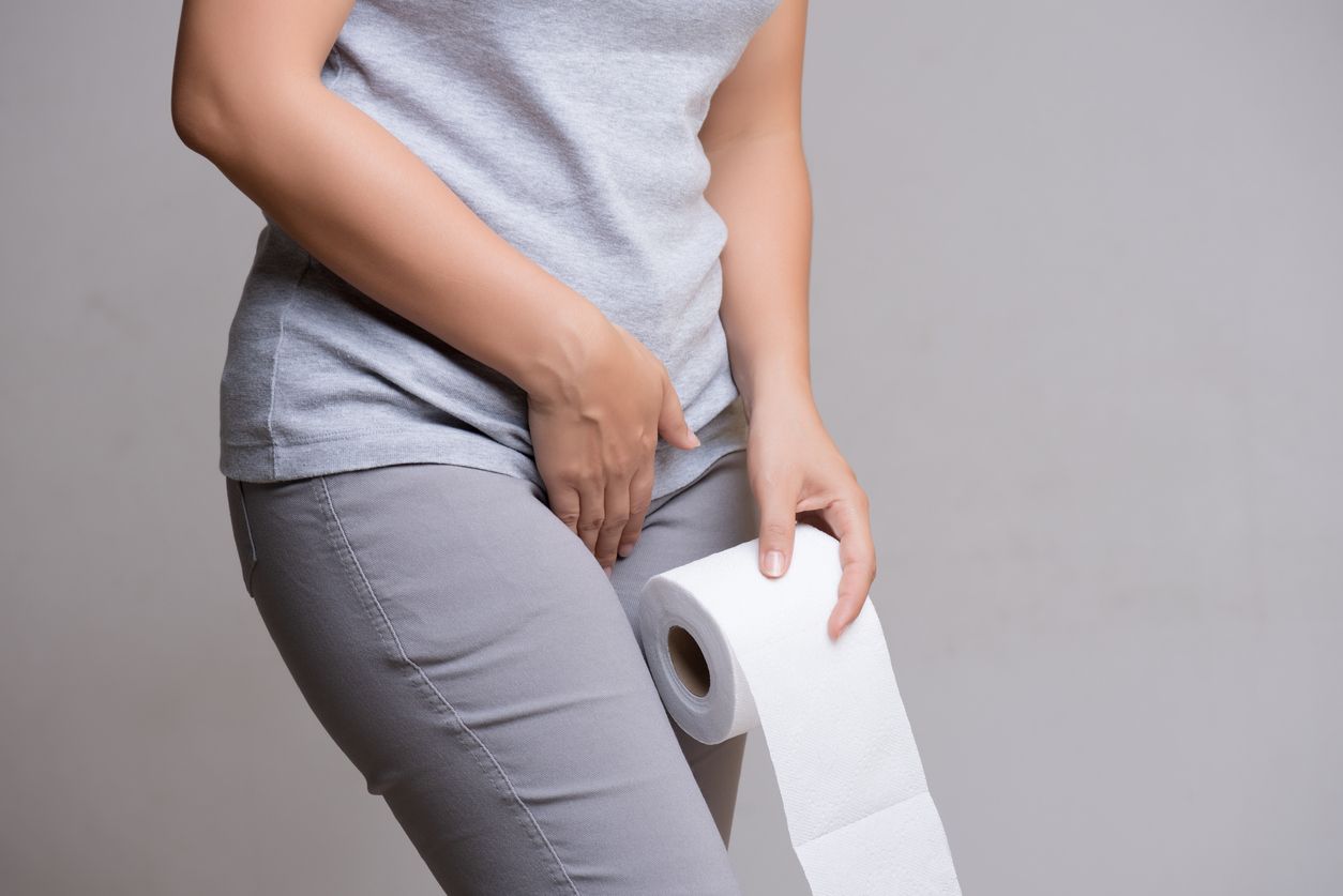 Masalah kesehatan seksual dan reproduksi perempuan yakni vagina kering kerap mengganggu aktivitas. Simak cara mengatasinya!