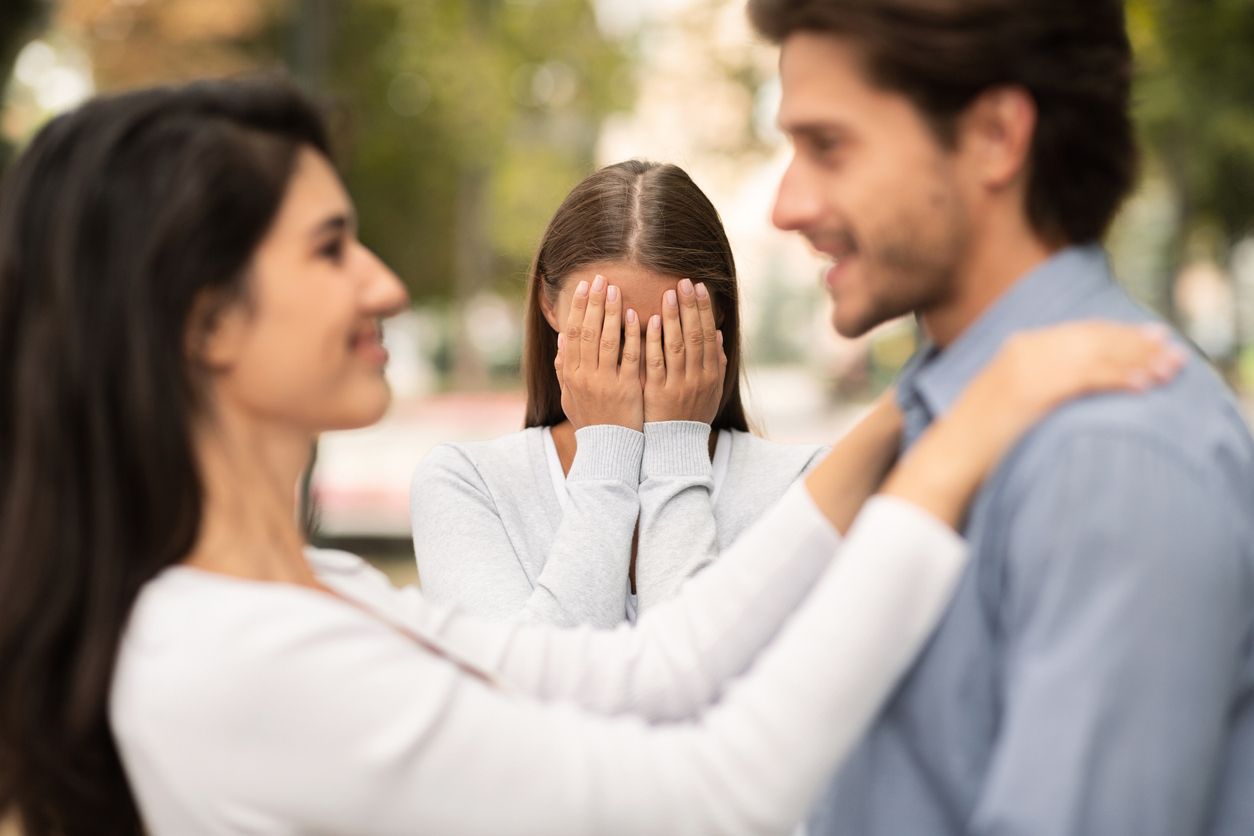 Mimpi pasangan selingkuh dapat menandakan situasi tertentu menurut analis mimpi. Simak, inilah penyebab mimpi pasangan selingkuh.