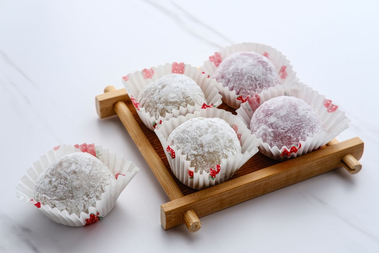 Kawan Puan sedang mencari referensi kue kenyal yang mudah dibuat. Yuk, simak tips memasak praktis mochi agar kenyal dan legit ini!