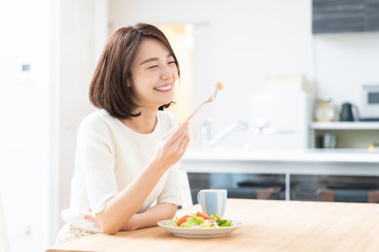 Kesehatan seksual dan reproduksi perempuan khususnya siklus menstruasi juga berkaitan dengan makanan yang dikonsumsi. Ini rekomendasi makanannya!