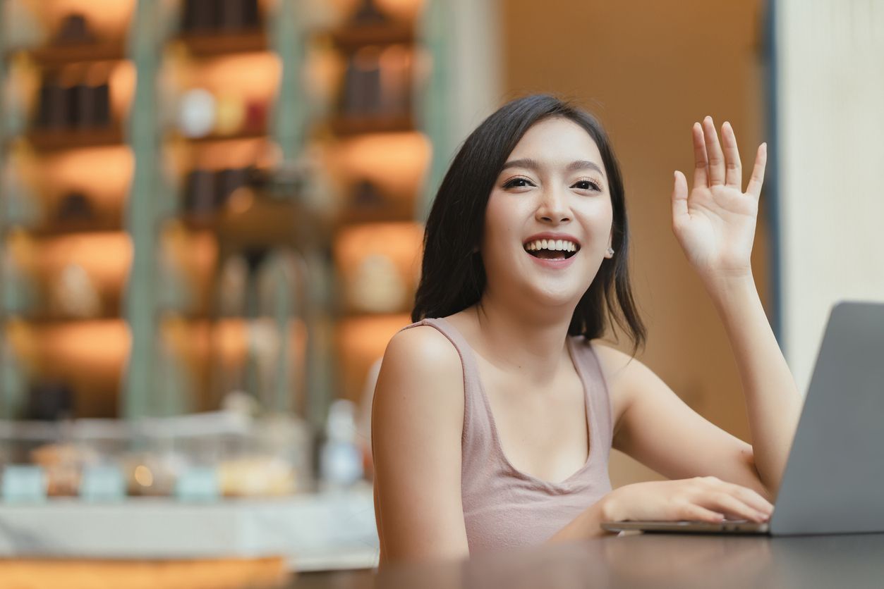Berikut ini empat tips membangun harga diri mulai dari memperhatikan hingga menilai diri sendiri dengan baik