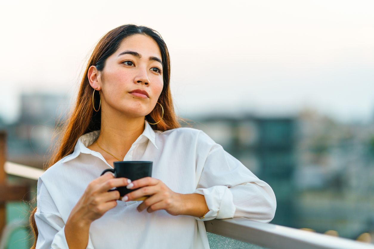 Pikiran bercabang jika dibiarkan akan berujung pada overthinking dan rasa tidak bahagia. Untuk mencegah hal itu, begini cara mengatasinya!