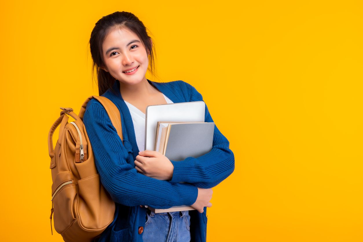 Melanjutkan ke jenjang Perguruan Tinggi Negeri (PTN) merupakan salah satu impian kita sebagai perempuan. Yuk simak info SBMPTN berikut ini.